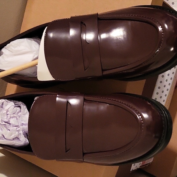 NWB Madden Girl Cecilly Penny Loafer Size 11 - Picture 1 of 6